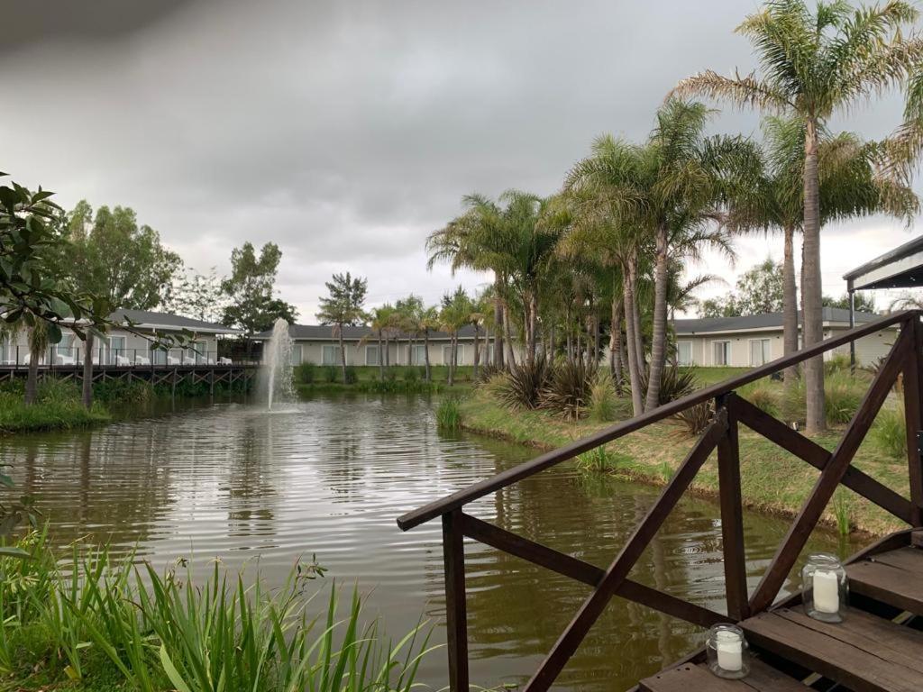 La Posada Multiespacios Dique Lujan Bagian luar foto